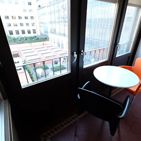 Lenin Гостевой дом Барселона