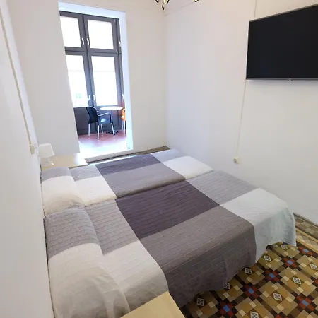 Гостевой дом Lenin Барселона